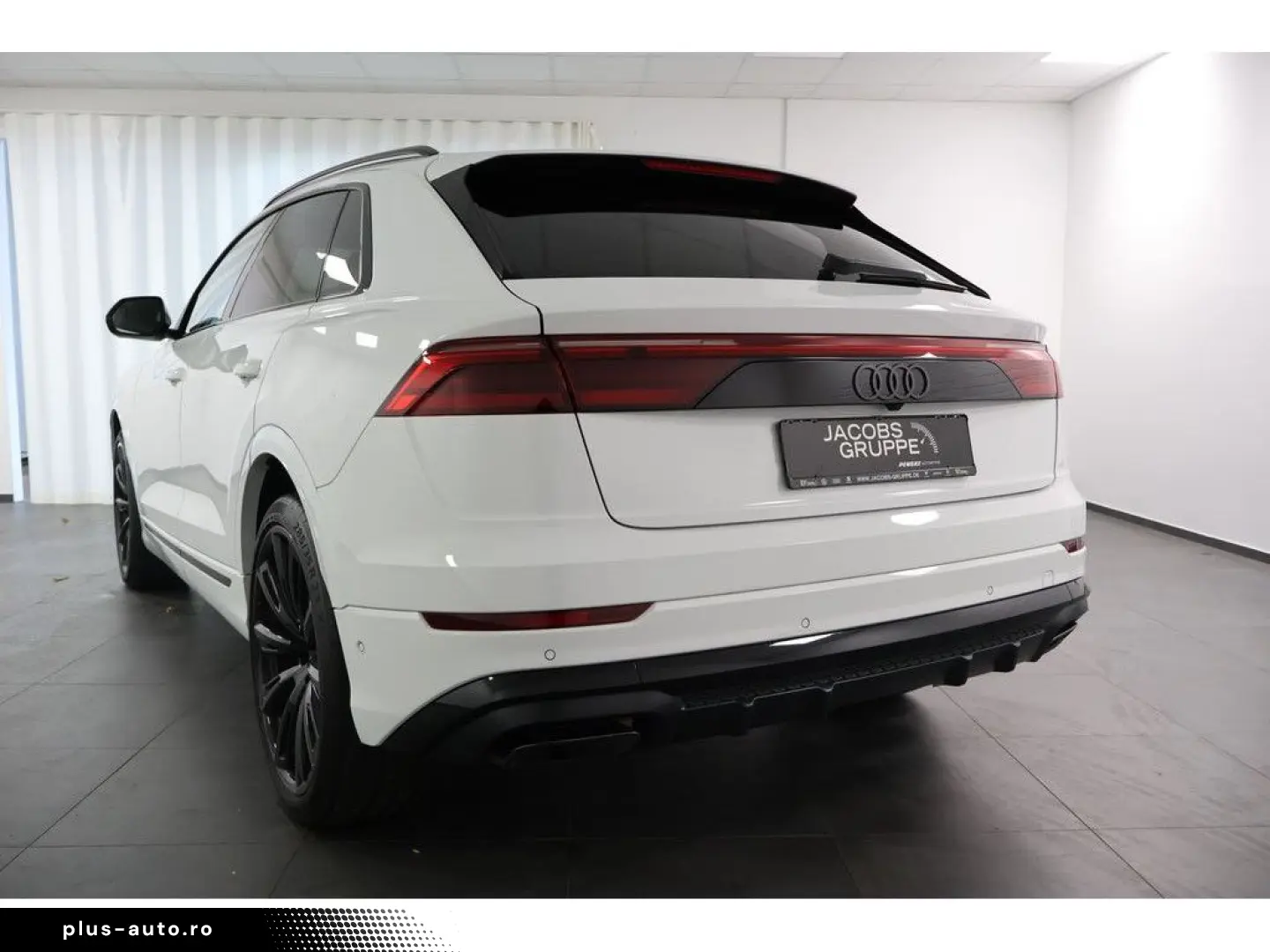 AUDI Q8 50 TDI quattro S line Navi Matrix HUD