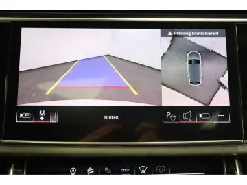 AUDI Q8 50 TDI quattro S line Navi Matrix HUD