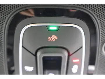 AUDI Q8 50 TDI quattro S line Navi Matrix HUD