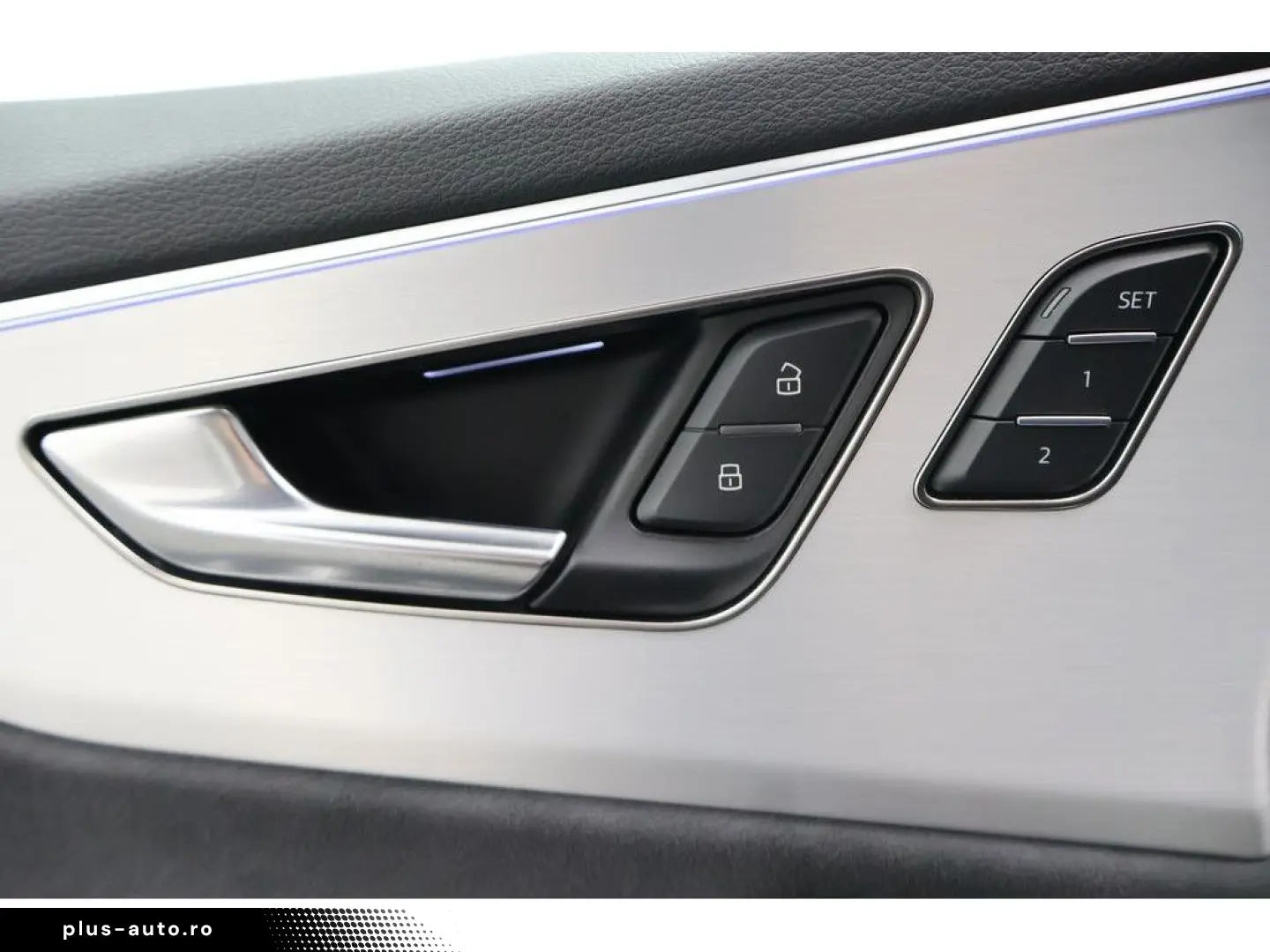 AUDI Q8 50 TDI quattro S line Navi Matrix HUD