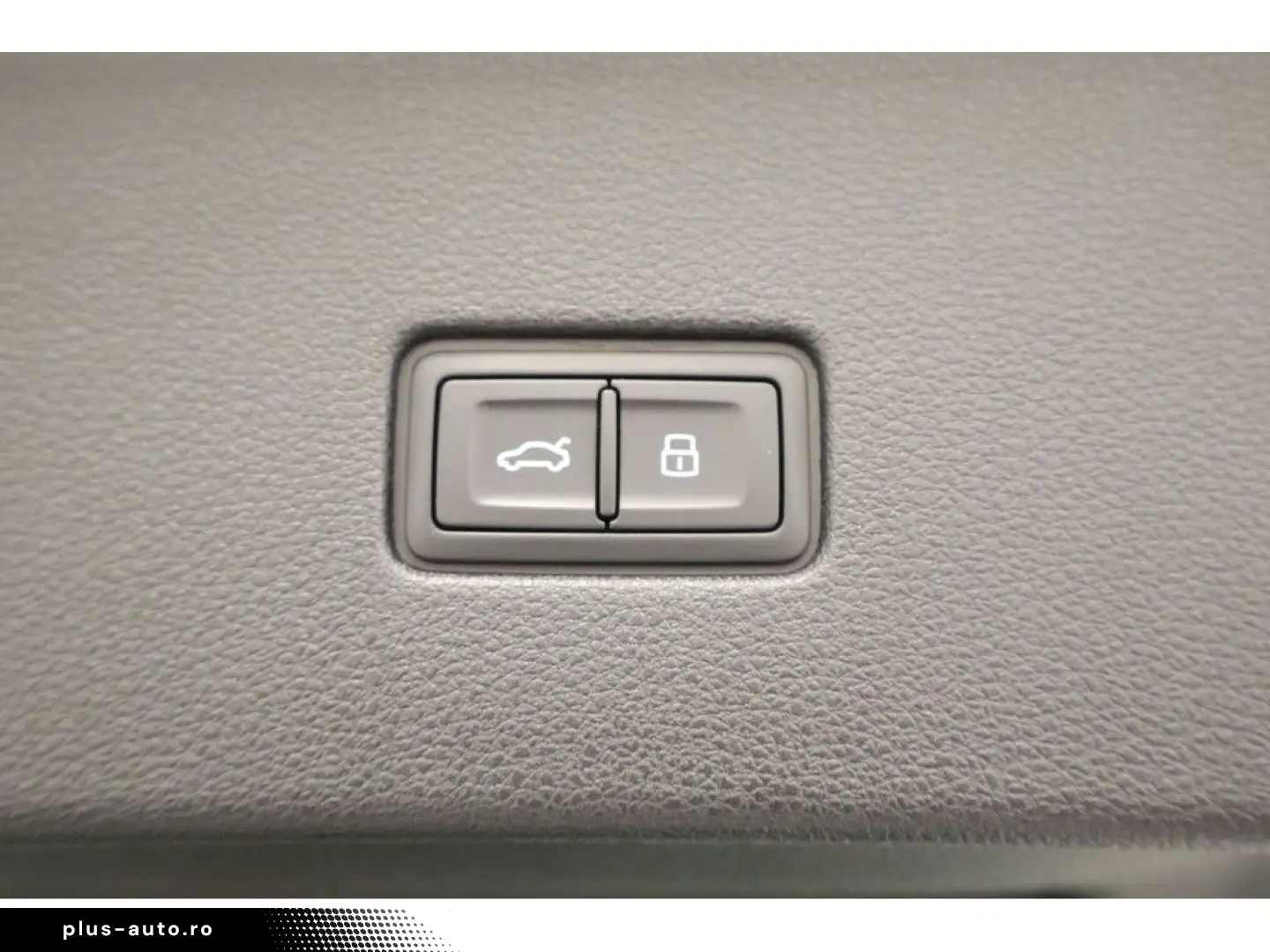 AUDI Q8 50 TDI quattro S line Navi Matrix HUD