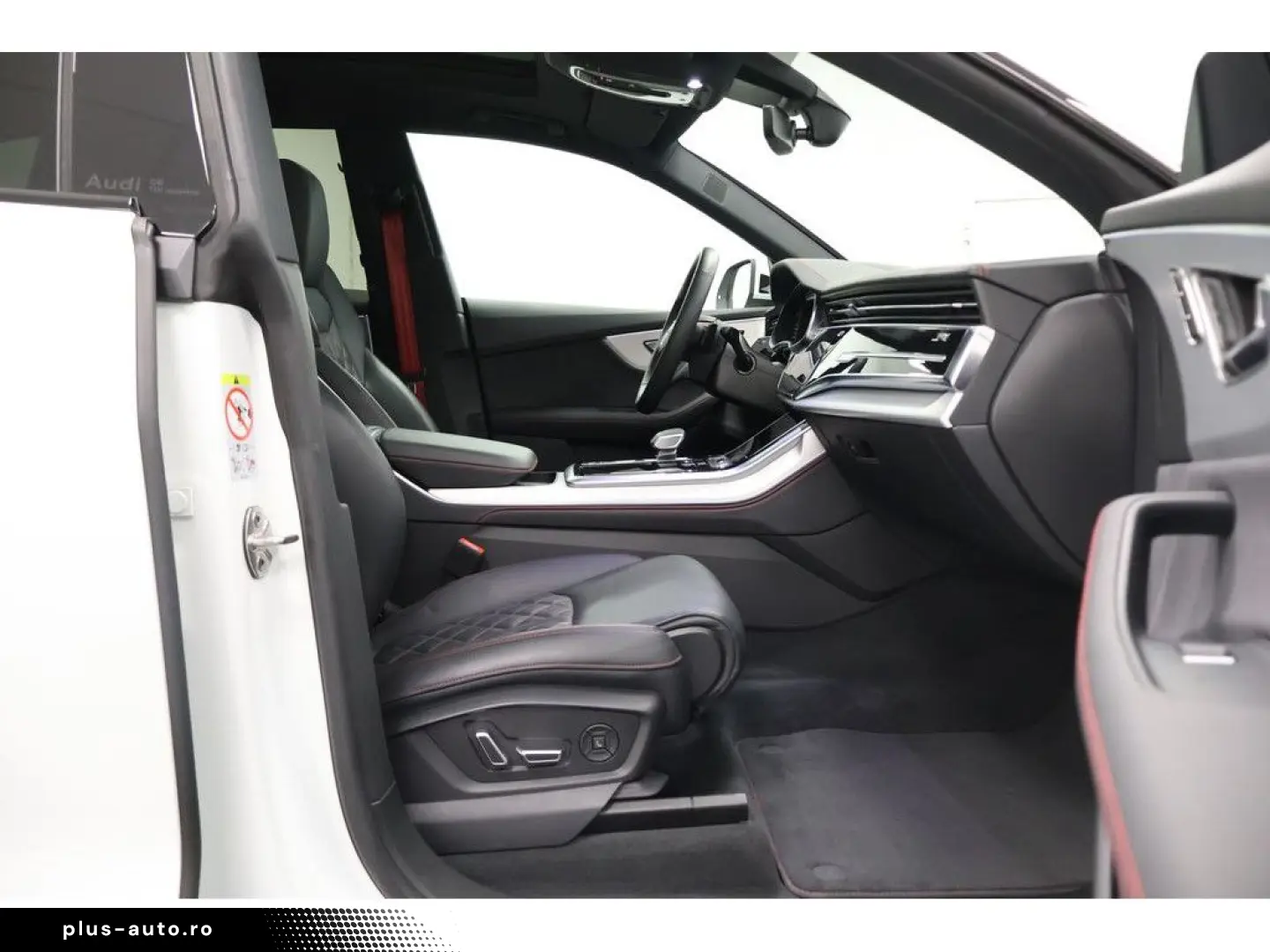 AUDI Q8 50 TDI quattro S line Navi Matrix HUD