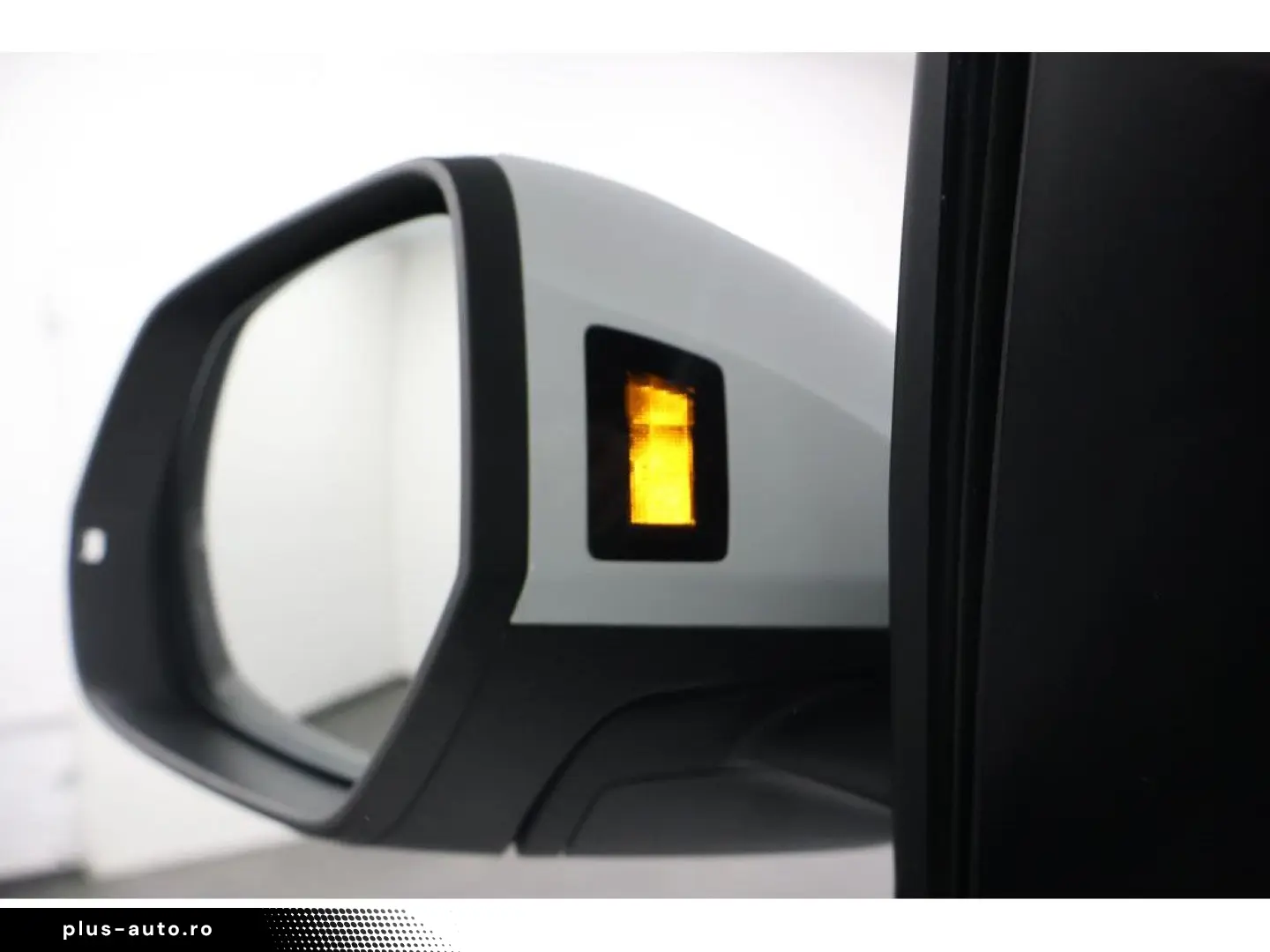 AUDI Q8 50 TDI quattro S line Navi Matrix HUD