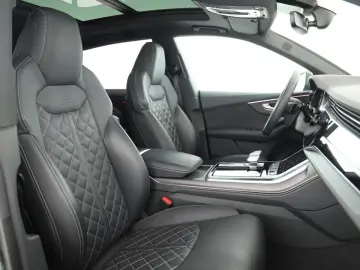 AUDI Q8 50 TDI Q Tip. S line
