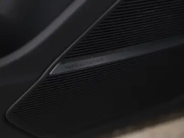 AUDI Q8 50 TDI Q Tip. S line