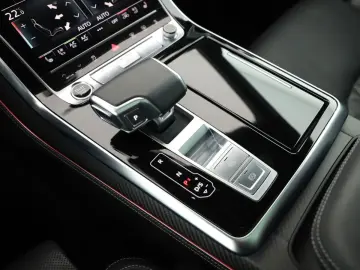 AUDI Q8 50 TDI Q Tip. S line