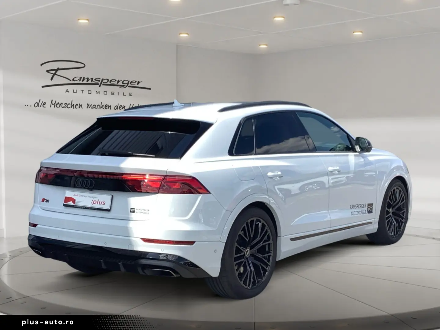 AUDI Q8 50 TDI quat. S line Matrix HUD Stdhz Pano AHK