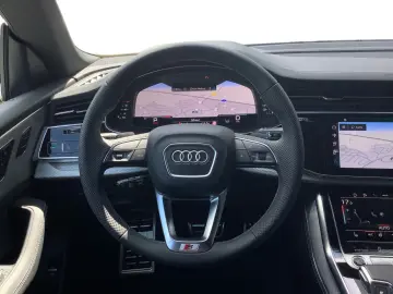 AUDI Q8 50 TDI quat. S line Matrix HUD Stdhz Pano AHK