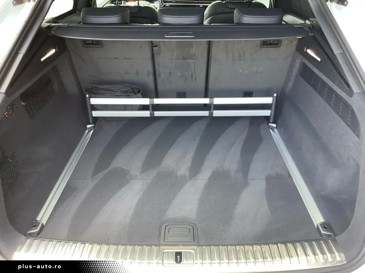 AUDI Q8 50 TDI quat. S line Matrix HUD Stdhz Pano AHK