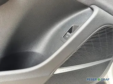 AUDI Q8 50 TDI qu. triptr. - 2 x S LINE - PANO - AHK