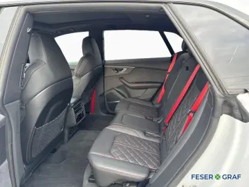 AUDI Q8 50 TDI qu. triptr. - 2 x S LINE - PANO - AHK
