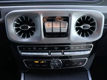 MERCEDES-BENZ G 500 Final Edition White Distr. 360  AMG