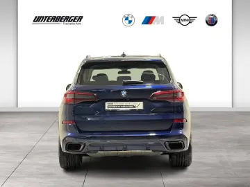 BMW X5 M50i  B&W 360  Panoramic