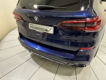 BMW X5 M50i  B&W 360  Panoramic