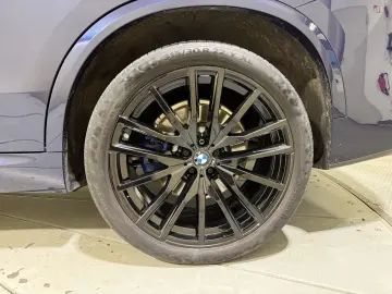 BMW X5 M50i  B&W 360  Panoramic