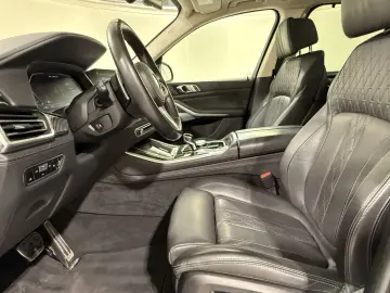 BMW X5 M50i  B&W 360  Panoramic