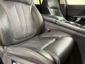 BMW X5 M50i  B&W 360  Panoramic