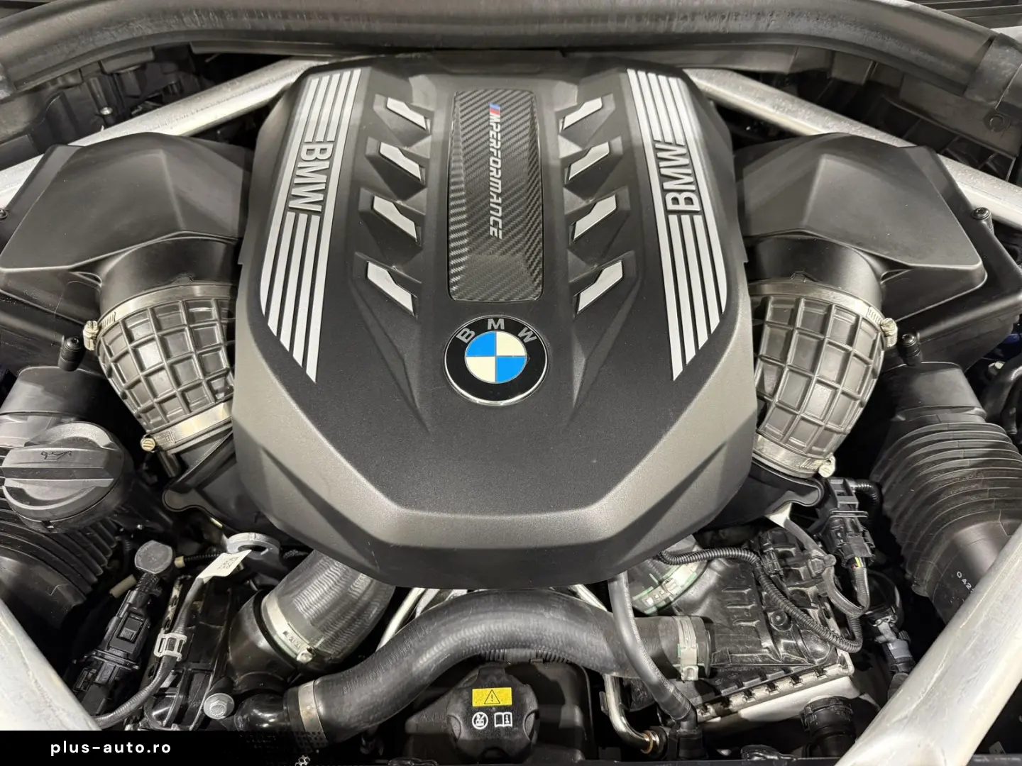 BMW X5 M50i  B&W 360  Panoramic