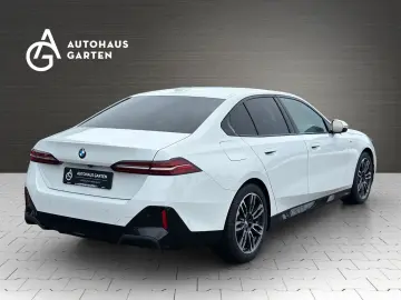 BMW 520 i M Sport LED Kamera Leder ERST 10.000 KM