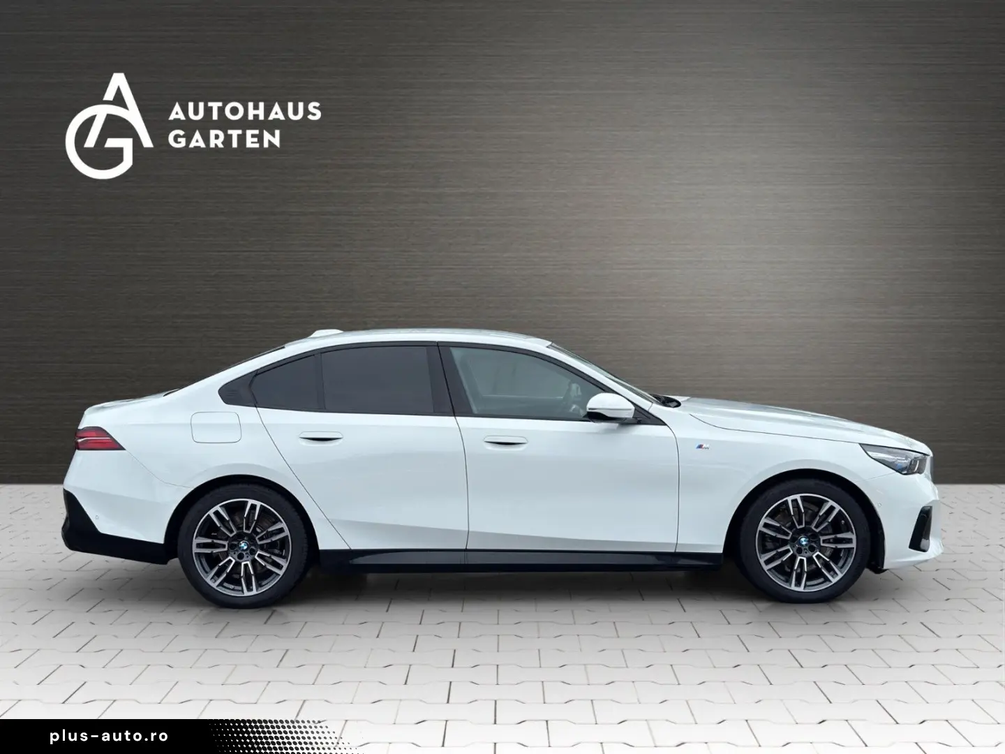 BMW 520 i M Sport LED Kamera Leder ERST 10.000 KM