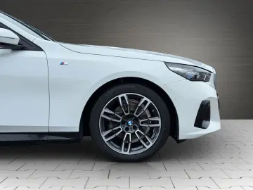 BMW 520 i M Sport LED Kamera Leder ERST 10.000 KM