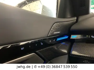 BMW 520 i M Sport LED  HeadUp DrivingProf Memory