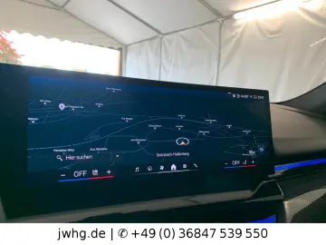 BMW 520 i M Sport LED  HeadUp DrivingProf Memory