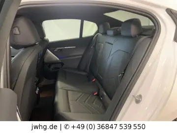 BMW 520 i M Sport LED  HeadUp DrivingProf Memory