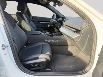 BMW 520d M Sportpaket   GARANTIE-bis-03.2029