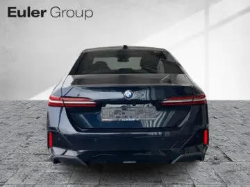 BMW 520 i Limousine Sportpaket Navi Leder Digitales