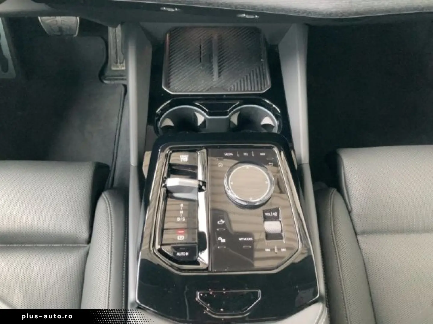 BMW 520 i Limousine Sportpaket Navi Leder Digitales