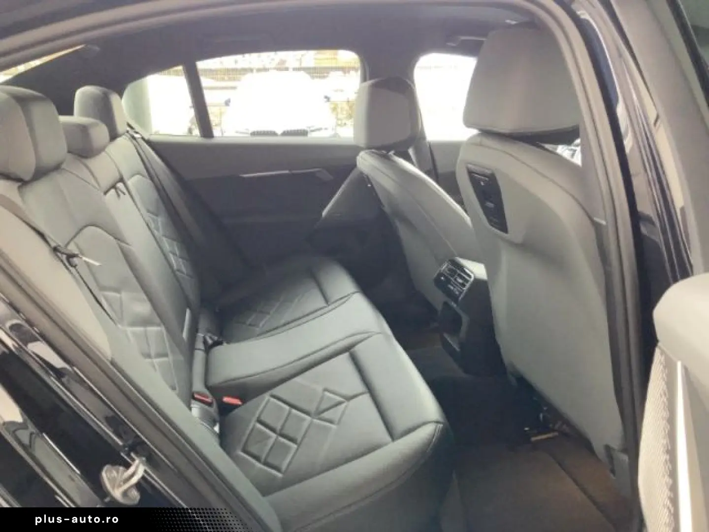 BMW 520 i Limousine Sportpaket Navi Leder Digitales