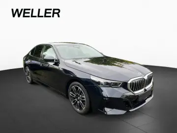 BMW 520i M Sport Pano AHK DAPro AdLED 360  H K HUD