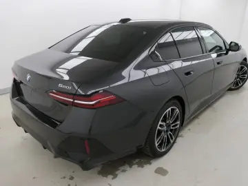 BMW 520i M Sport AHK DA  PA  H K AdpLED LCPro Travel
