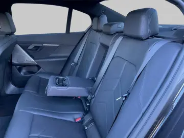 BMW 520 i M Sportpaket AHK LED ACC Navi  Soundsystem