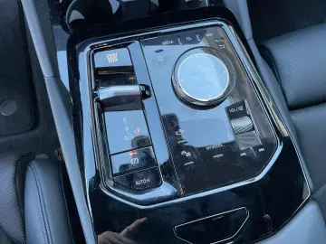 BMW 520 i M Sportpaket AHK LED ACC Navi  Soundsystem