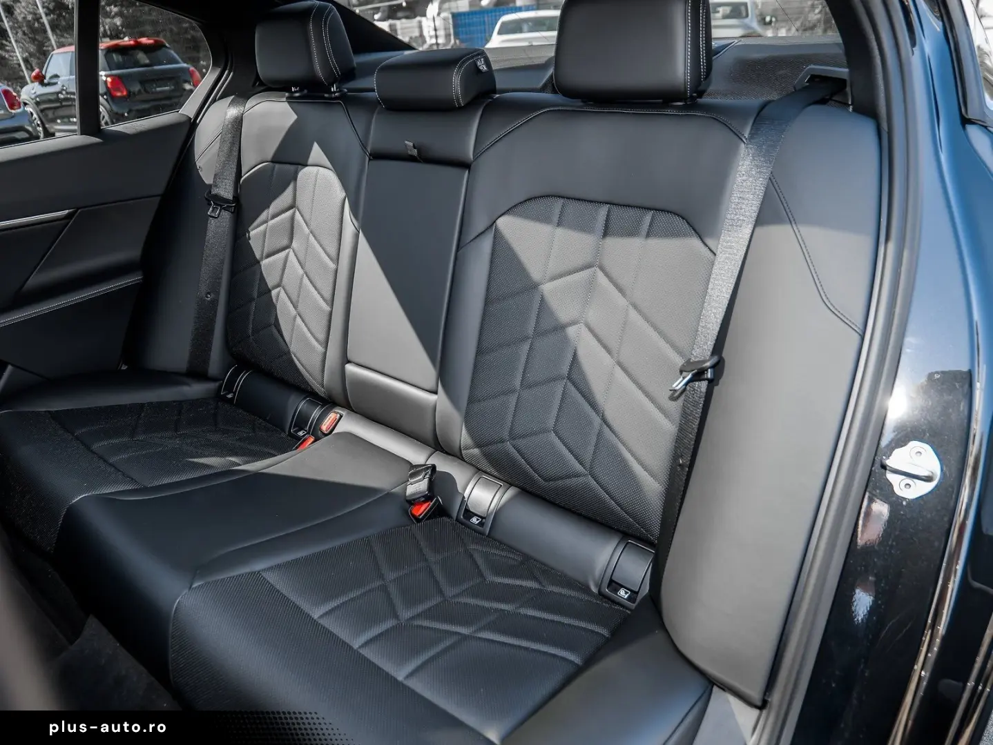 BMW 520i Limousine M Sport AHK Pano Standheiz. DA  H