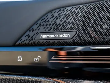 BMW 520i Limousine M Sport AHK Pano Standheiz. DA  H