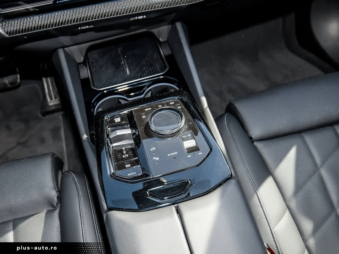 BMW 520i Limousine M Sport AHK Pano Standheiz. DA  H