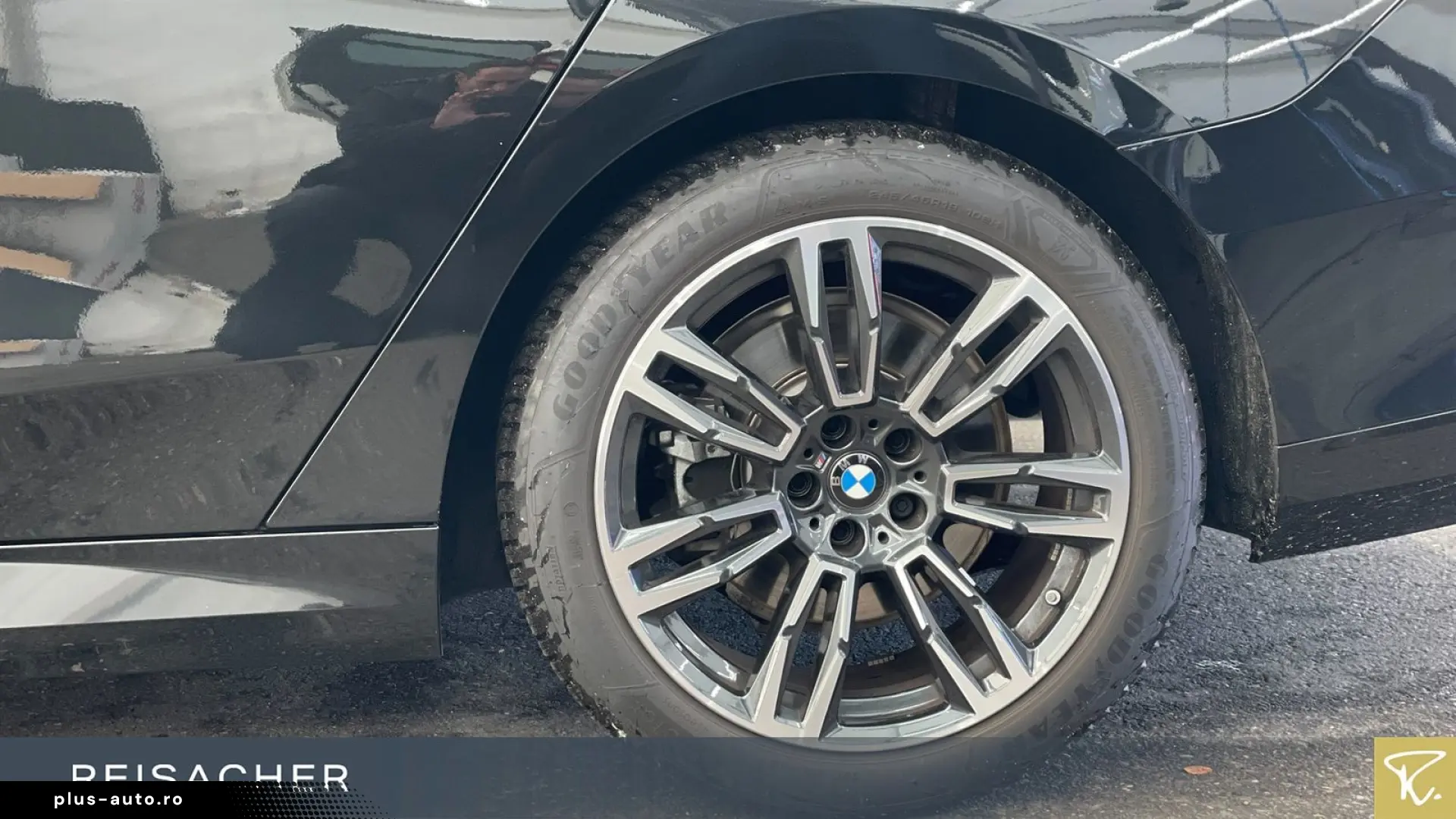 BMW 520i A Lim M-Sport AHK ACC 360  Sitzbelü Standh