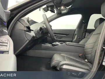 BMW 520i A Lim M-Sport AHK ACC 360  Sitzbelü Standh