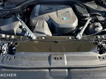 BMW 520i A Lim M-Sport AHK ACC 360  Sitzbelü Standh