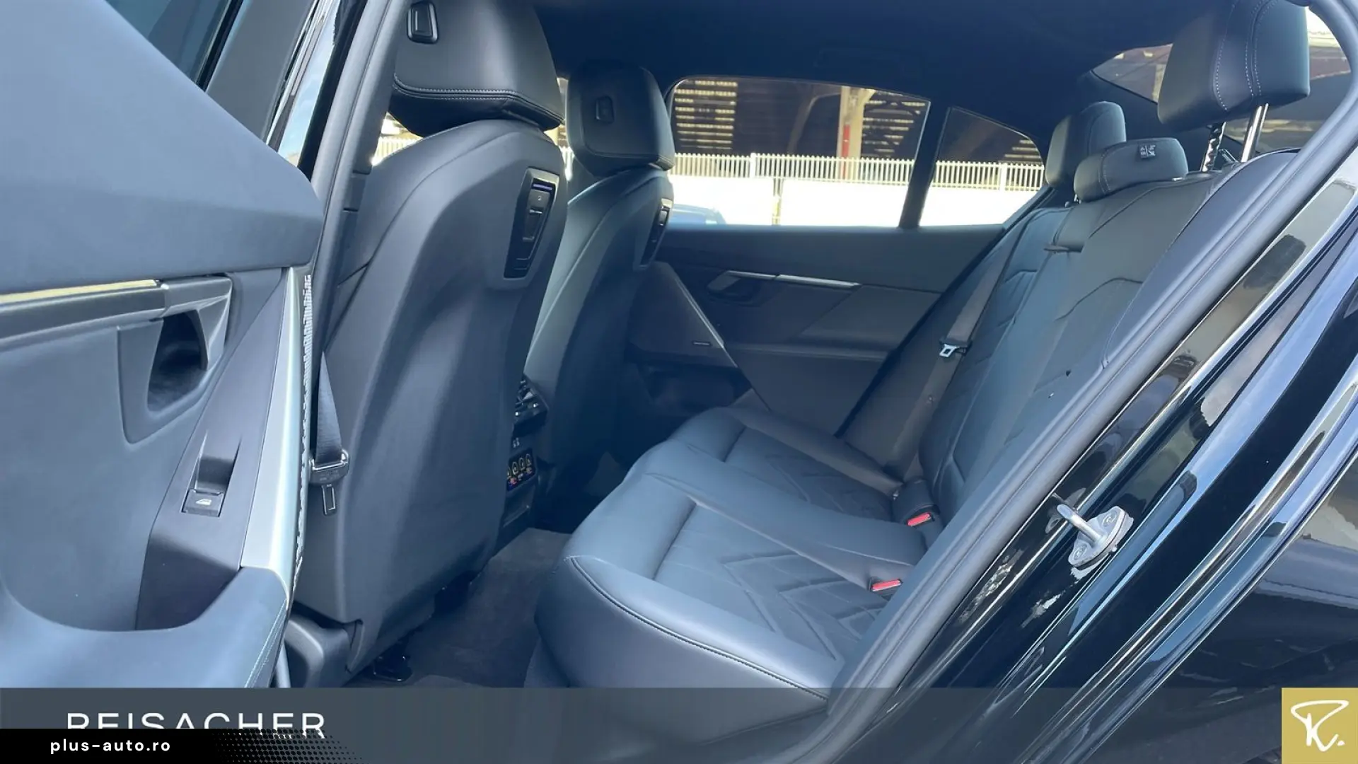 BMW 520i A Lim M-Sport AHK ACC 360  Sitzbelü Standh