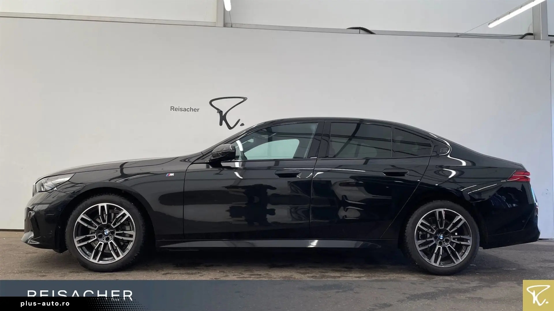 BMW 520i A Lim M-Sport AHK ACC 360  Sitzbelü Standh