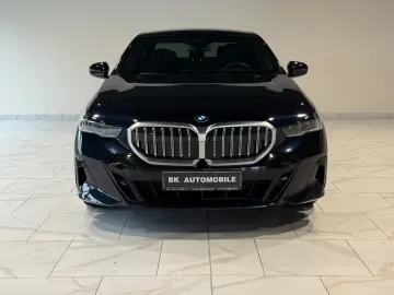 BMW 520 i M Sport Pano Shadow-Line Head-up AHK SHZ