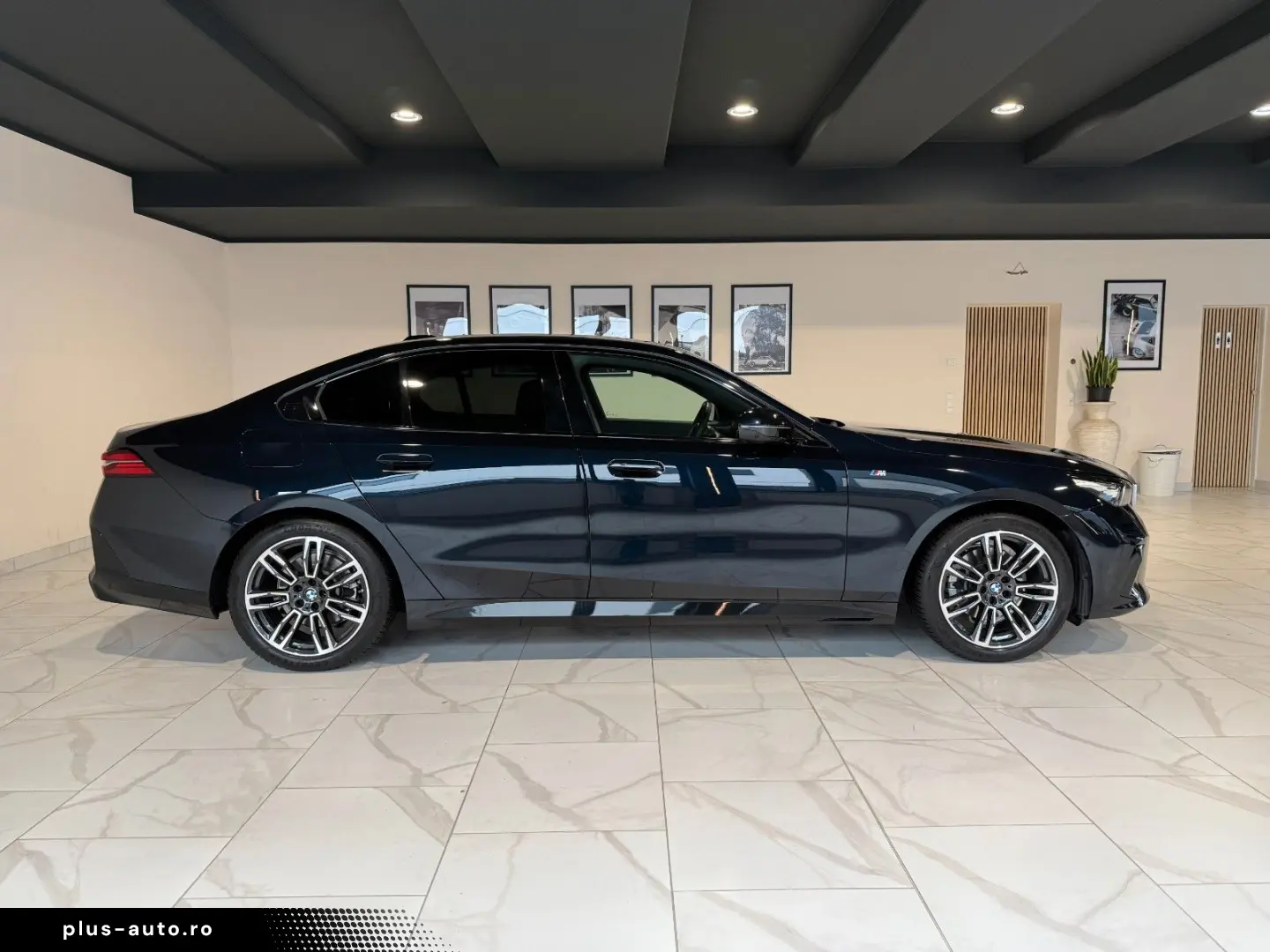 BMW 520 i M Sport Pano Shadow-Line Head-up AHK SHZ