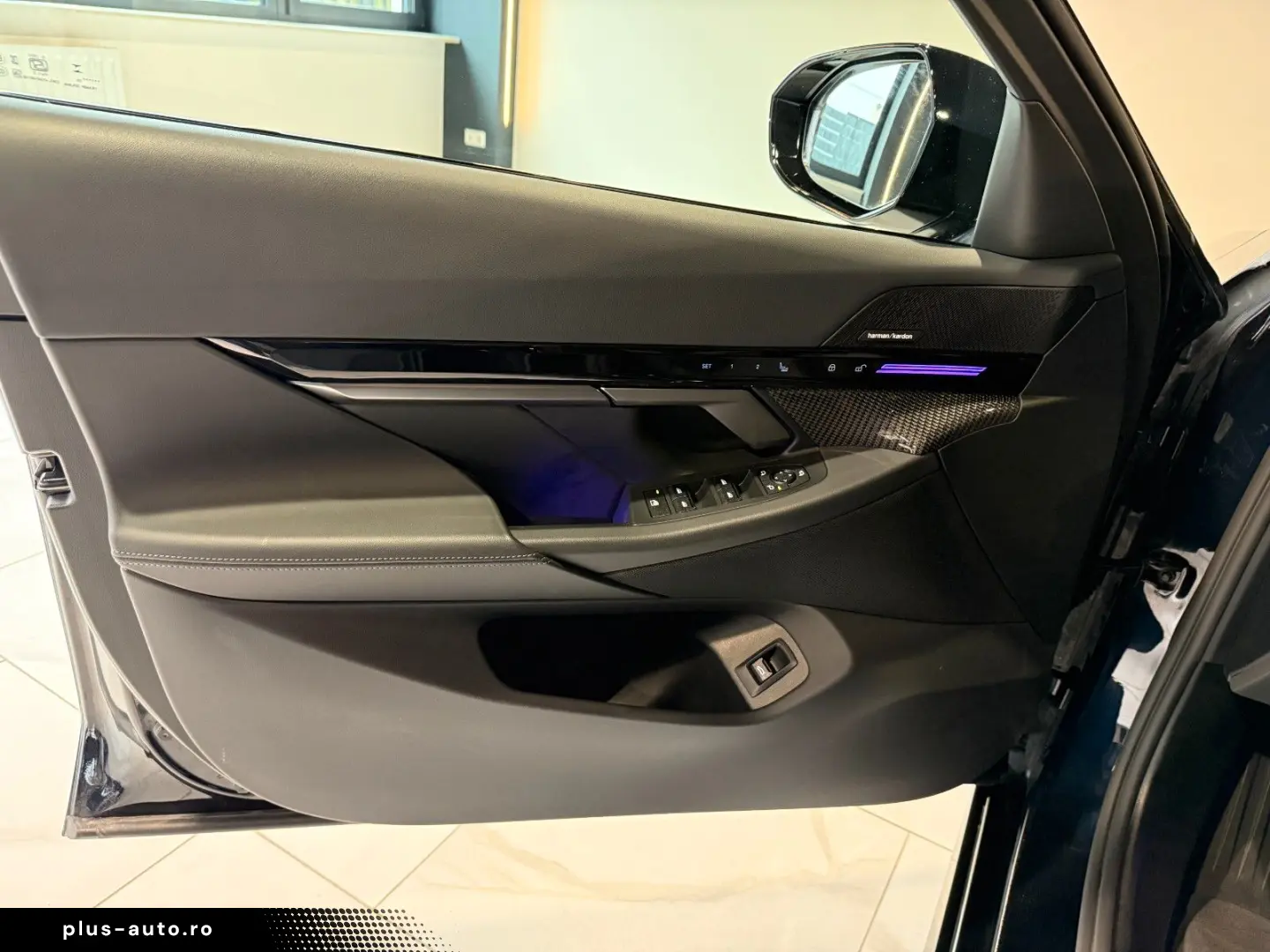 BMW 520 i M Sport Pano Shadow-Line Head-up AHK SHZ