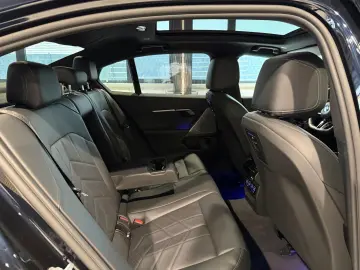 BMW 520 i M Sport Pano Shadow-Line Head-up AHK SHZ