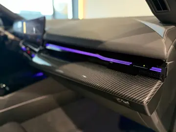 BMW 520 i M Sport Pano Shadow-Line Head-up AHK SHZ