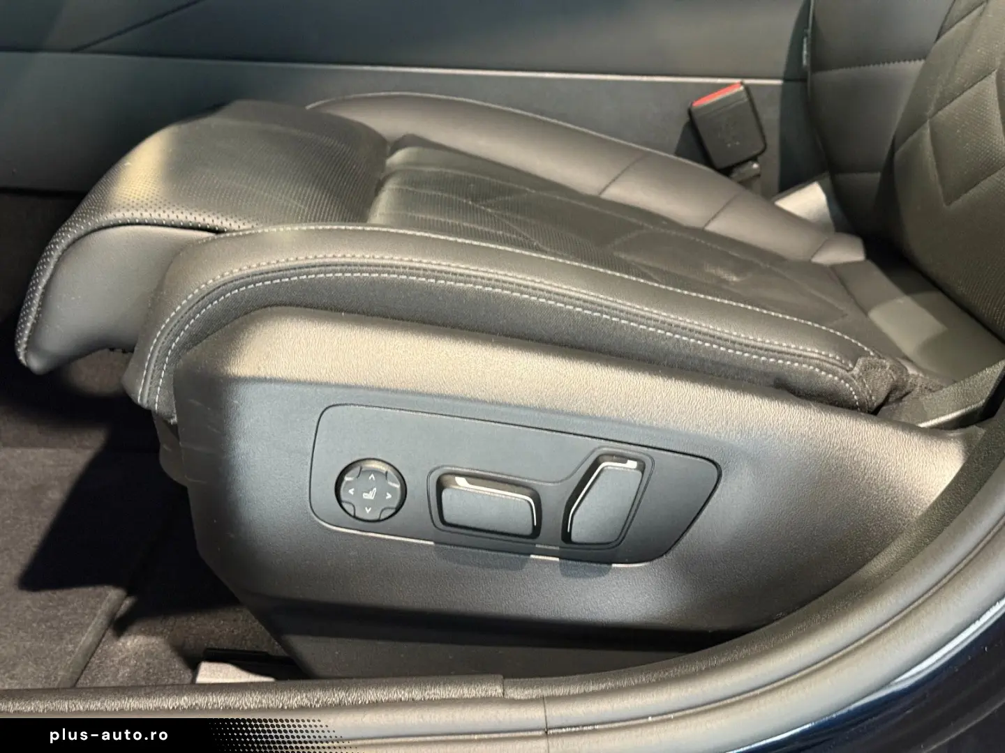 BMW 520 i M Sport Pano Shadow-Line Head-up AHK SHZ